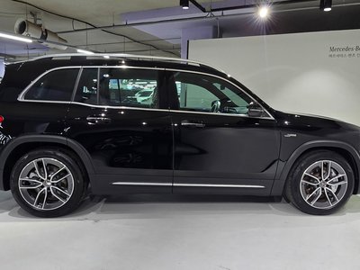 MERCEDES-BENZ GLB - 9