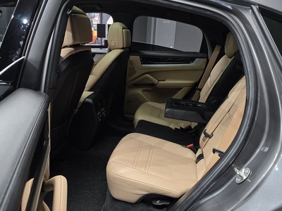 صورة مصغرة 18 لـ 2024 Porsche CAYENNE
