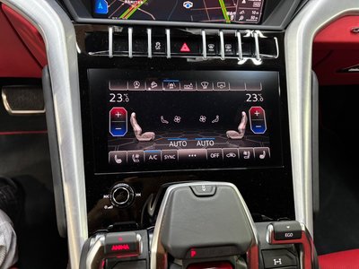 2019 Lamborghini URUS thumbnail 23