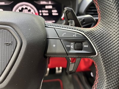 2019 Lamborghini URUS thumbnail 20