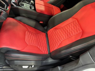2019 Lamborghini URUS thumbnail 28