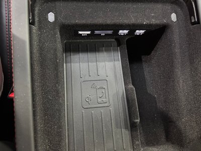 2019 Lamborghini URUS thumbnail 26