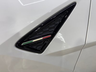 2019 Lamborghini URUS thumbnail 41
