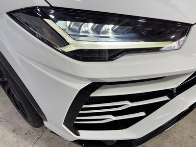 2019 Lamborghini URUS thumbnail 47