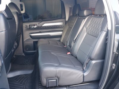 2017 Toyota TUNDRA 缩略图 24