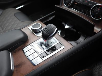 MERCEDES-BENZ SL - 4