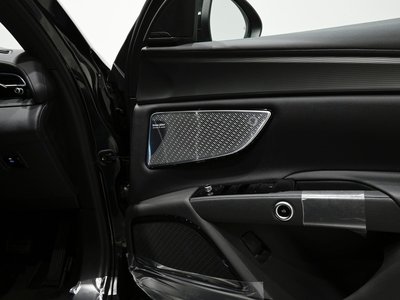 صورة مصغرة 129 لـ 2025 Maserati GRECALE