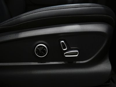 صورة مصغرة 125 لـ 2025 Maserati GRECALE