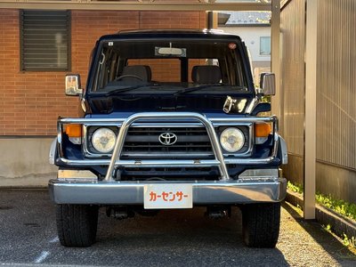 TOYOTA LAND CRUISER 70 - 2