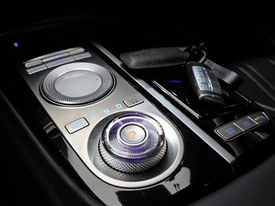 GENESIS G80 (RG3) - 9