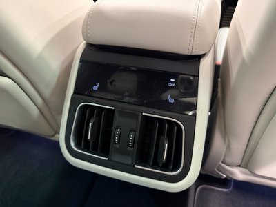2025 Maserati GRECALE 缩略图 35
