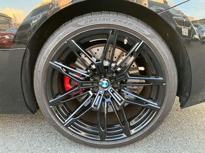 2025 BMW M2 photo 9