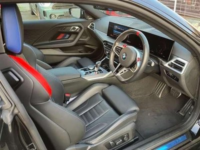 2025 BMW M2 photo 2
