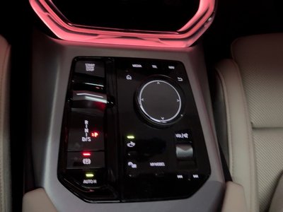 2025 BMW X3 缩略图 13