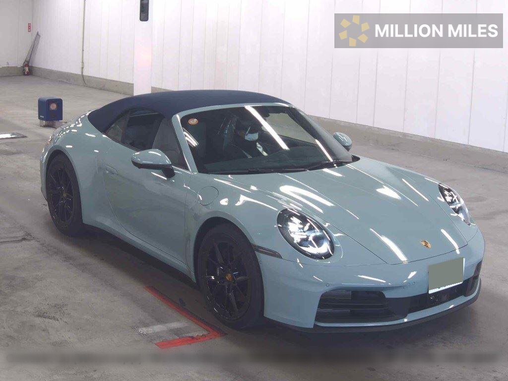 PORSCHE 911 - View 1