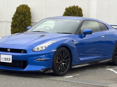 NISSAN GT-R BLACK EDITION - 1