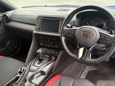 NISSAN GT-R BLACK EDITION - 5