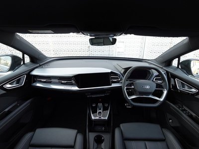 AUDI Q4 SPORTBACK E-TRON - 6