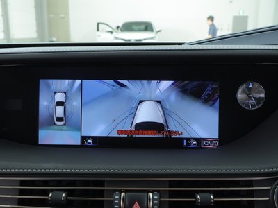 2018 Lexus LS 缩略图 9