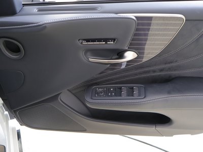 2018 Lexus LS 缩略图 15