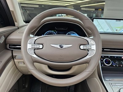 2023 Genesis GV80 — миниатюра 13