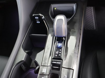 2025 Toyota CROWN SPORT — фото 21