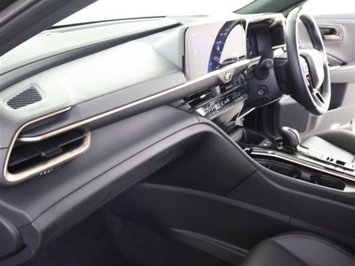 2025 Toyota CROWN SPORT — фото 26
