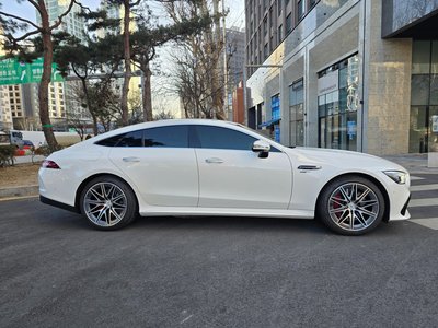 MERCEDES-BENZ GT AMG - 6