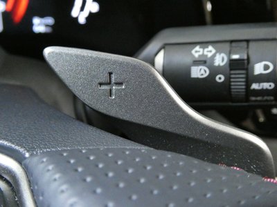 2023 Lexus RX — миниатюра 11