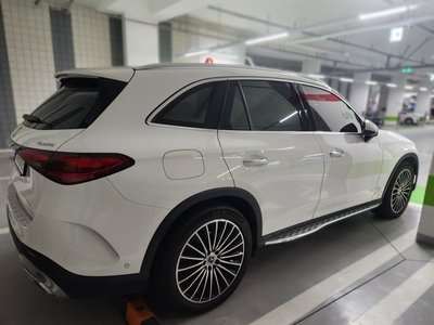 MERCEDES-BENZ GLC - 3