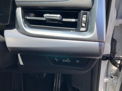 2025 BMW X1 — миниатюра 30
