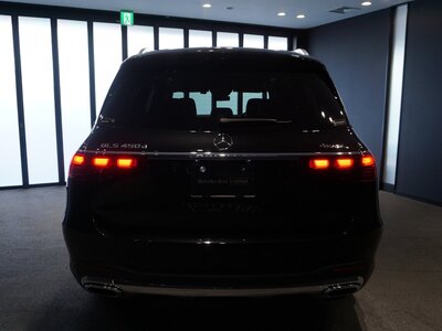 MERCEDES-BENZ GLS - 7