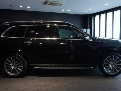 MERCEDES-BENZ GLS - 9