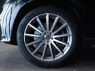 MERCEDES-BENZ GLS - 10