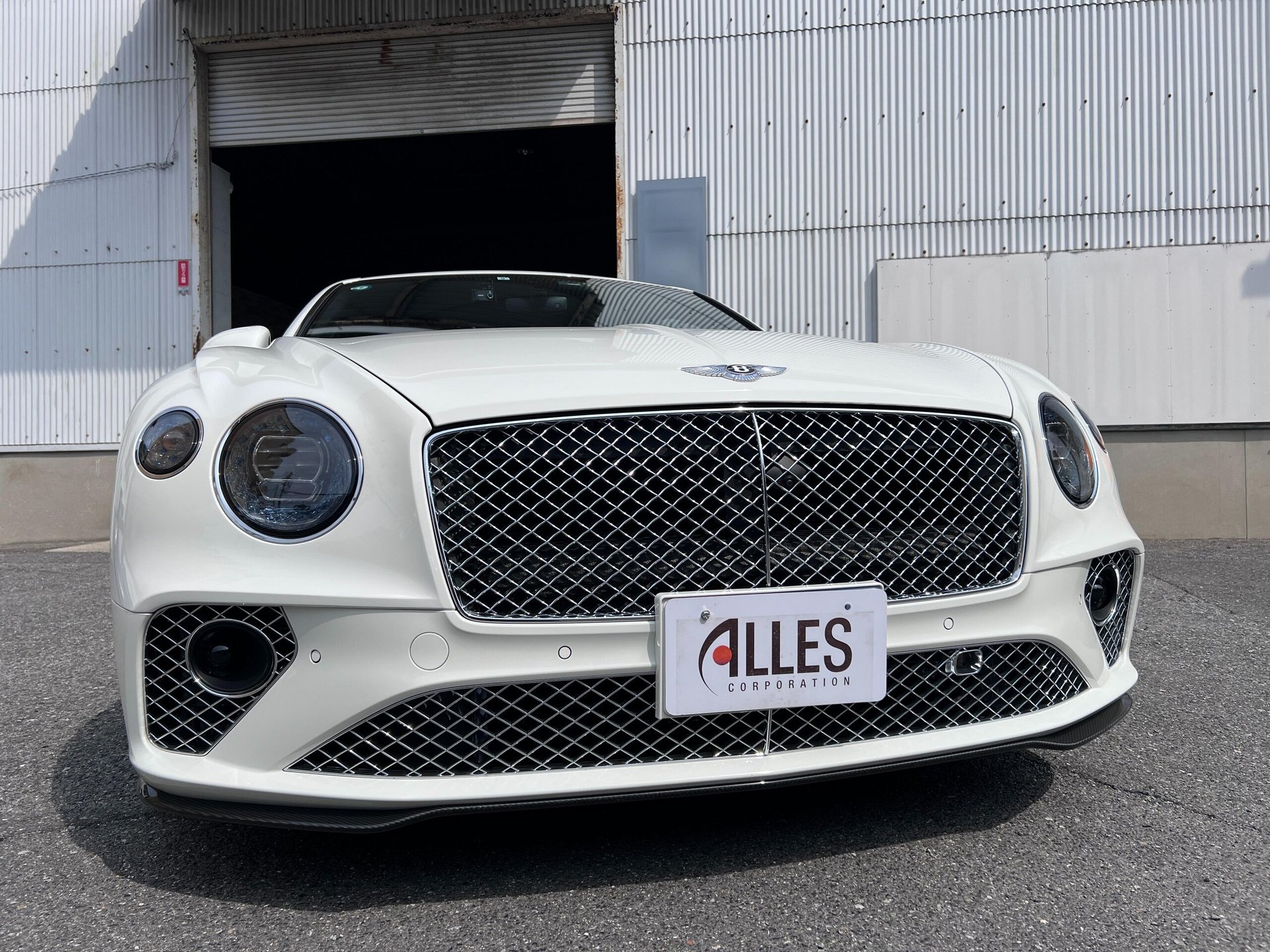 BENTLEY CONTINENTAL - View 1