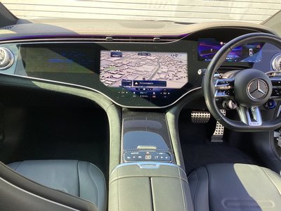 MERCEDES-BENZ EQE AMG - 9