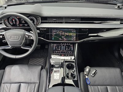 2019 AUDI A8 photo 5