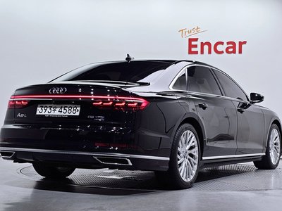 2019 AUDI A8 photo 4
