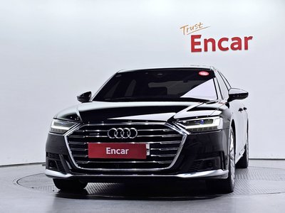 2019 AUDI A8 photo 2