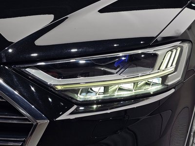 2019 AUDI A8 photo 9