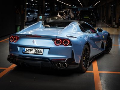 FERRARI 812 GTS - 5