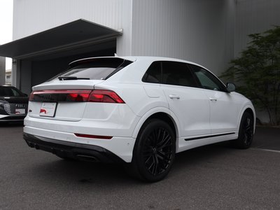 2024 AUDI Q8 photo 9