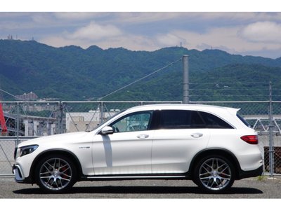 صورة 10 لـ 2018 Mercedes-BENZ GLC AMG