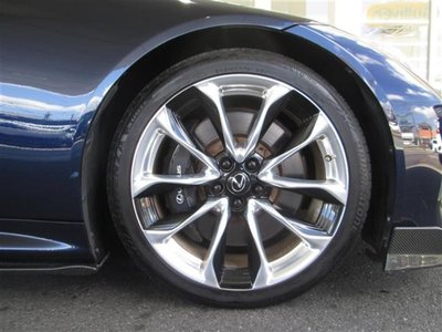 2017 Lexus LC 照片 33