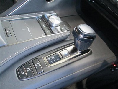 2017 Lexus LC 照片 11