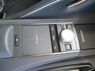 2017 Lexus LC 照片 12