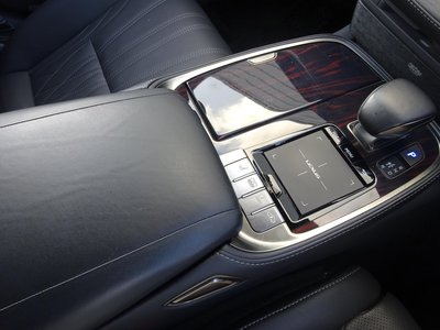 2019 Lexus LS — миниатюра 15