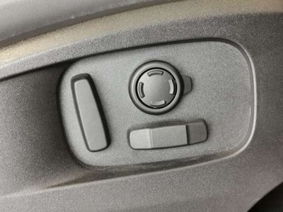 2023 LAND Rover DEFENDER 缩略图 15