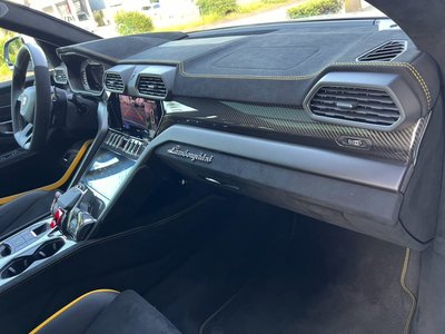 صورة مصغرة 79 لـ 2024 Lamborghini URUS