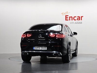 MERCEDES-BENZ GLC - 3